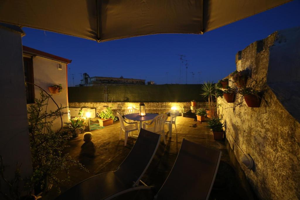 Idomeneo 63 Bed & Breakfast